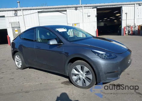 2023 Tesla Model Y Awd/Long Range Dual Motor All-Wheel Drive из США, поврежденный, VIN 7SAYGDEE3PA187644
